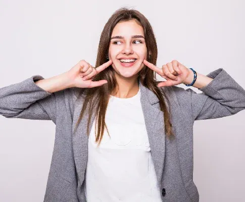 Teeth Whitening & Other Options for Brighter Smiles